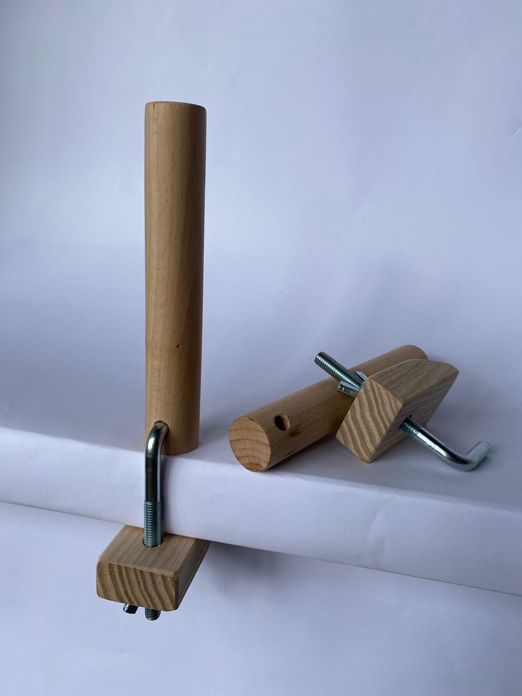 Warping Stake with Table Clamp – Wooden Loom Tensioning Peg